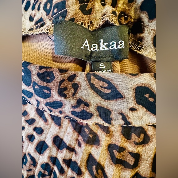 Leopard Print Pleated Chiffon Flowy Maxi Skirt with Sheer Overlay Size Small NWT - Picture 2 of 10